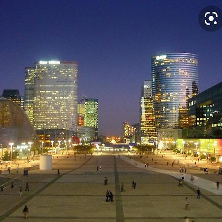 Studio Neuf Paris La Defense Metro 15 Rueil - Suresnes - Mont Valerien 외부 사진